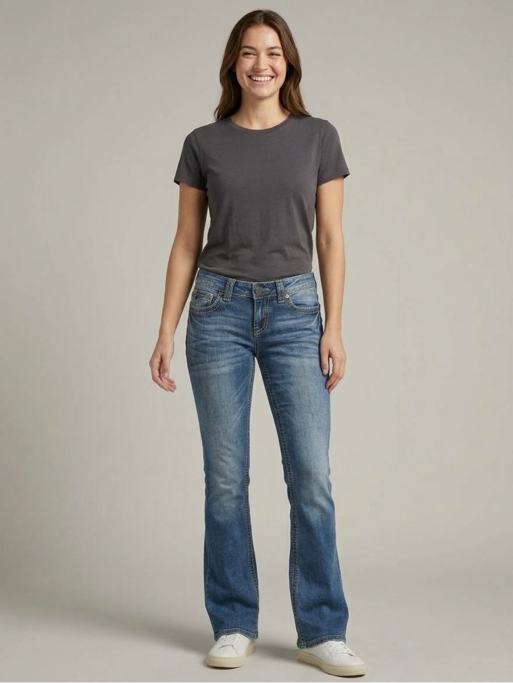 Jade Classic Low Rise Faded Blue Flare/Boot Cut Jeans - Size 7/8